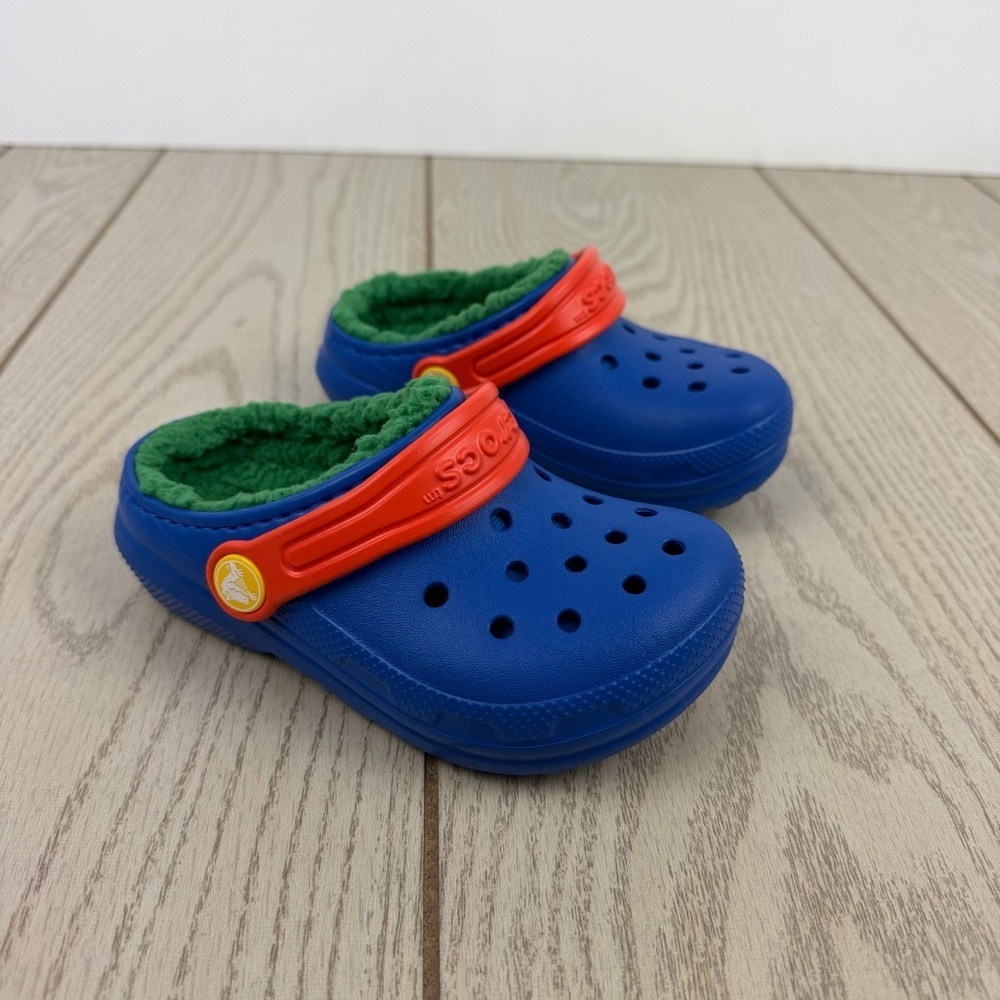 Crocs Classic Lined Kids Clogs c9 Blue Bolt/Multi $56 Children's Shoes